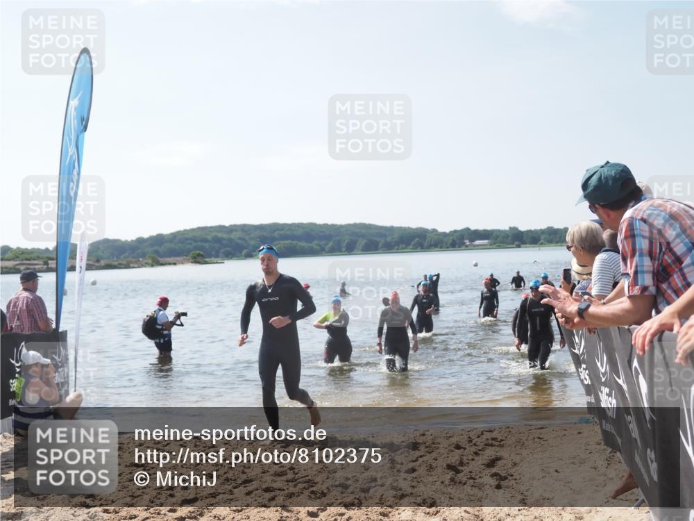 22.06.2025 - Viking Triathlon MichiJ http://msf.ph/oto/8102375 22.06.2025 10:46:00 Schwimmen 217, 342, 360, 372, 468, 525, 615, 621, 633, 647 meine-sportfotos.de