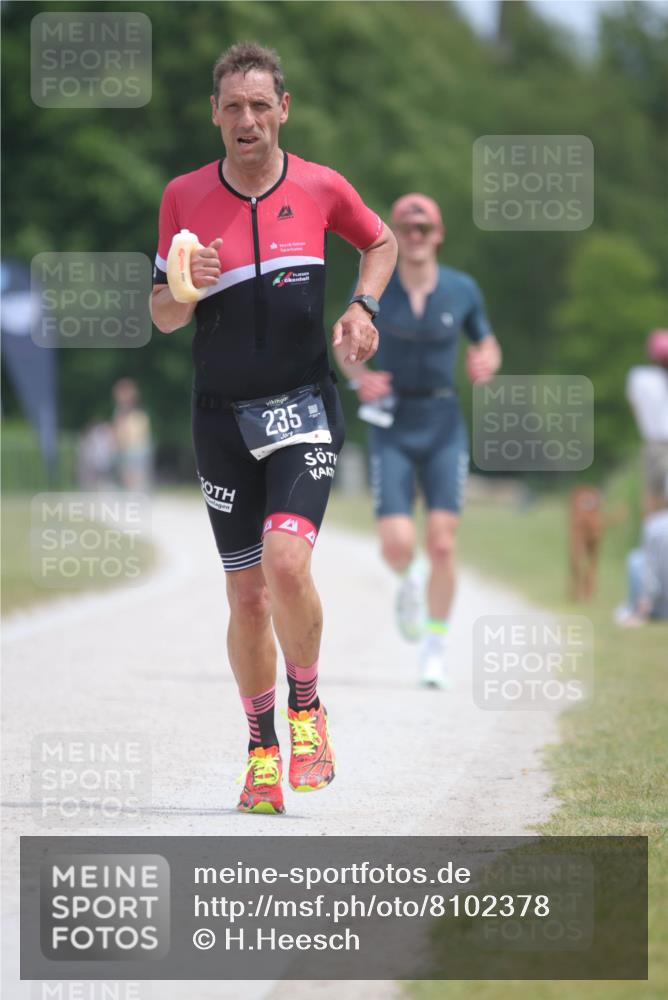 22.06.2025 - Viking Triathlon H.Heesch http://msf.ph/oto/8102378 22.06.2025 13:19:30 Laufen 185, 235 meine-sportfotos.de
