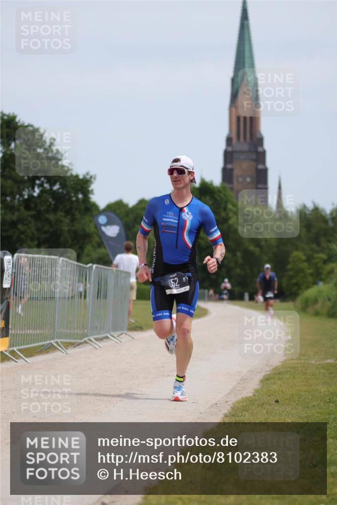 22.06.2025 - Viking Triathlon H.Heesch http://msf.ph/oto/8102383 22.06.2025 12:57:21 Laufen 52, 355 meine-sportfotos.de