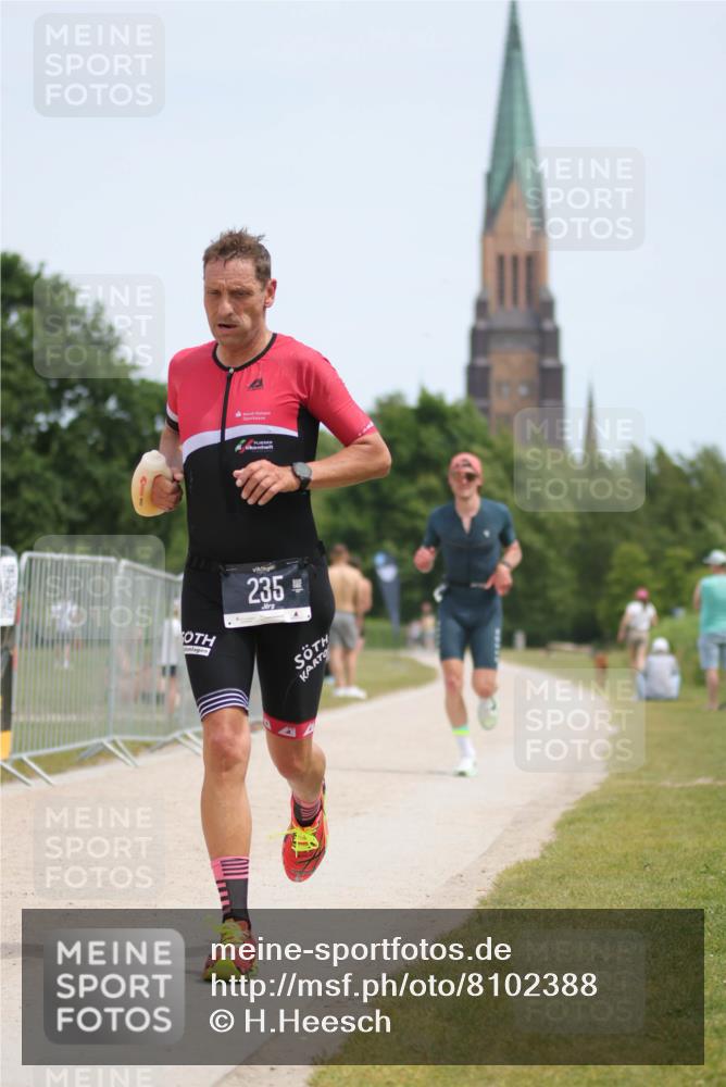 22.06.2025 - Viking Triathlon H.Heesch http://msf.ph/oto/8102388 22.06.2025 13:19:34 Laufen 185, 235 meine-sportfotos.de