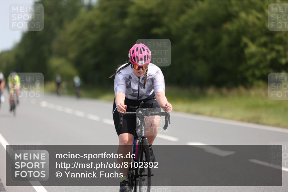 22.06.2025 - Viking Triathlon Yannick Fuchs http://msf.ph/oto/8102392 22.06.2025 11:26:26 Radfahren 61, 236, 659 meine-sportfotos.de