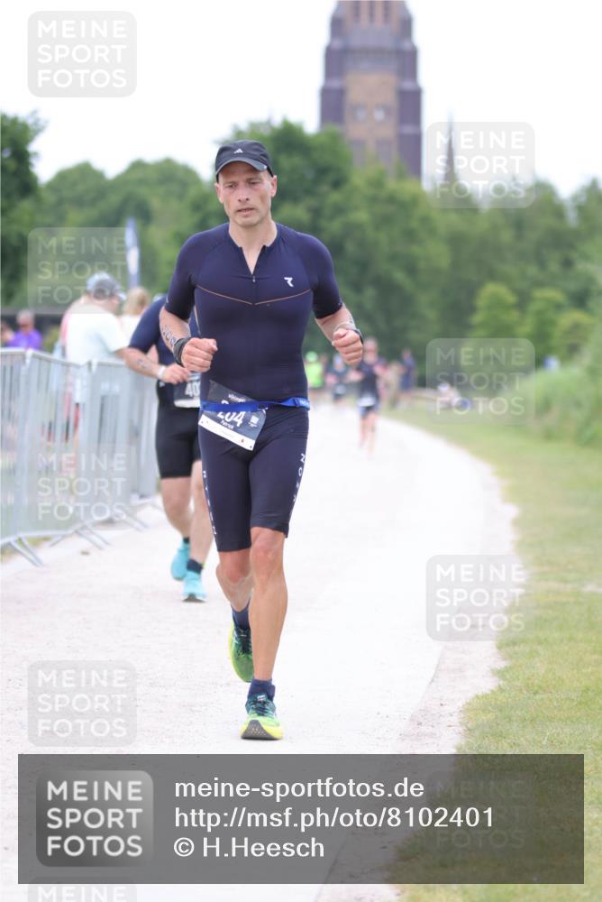 22.06.2025 - Viking Triathlon H.Heesch http://msf.ph/oto/8102401 22.06.2025 15:47:00 Laufen 204, 402 meine-sportfotos.de