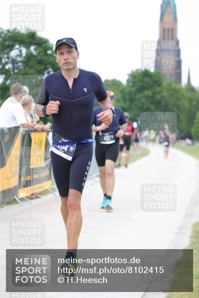 22.06.2025 - Viking Triathlon H.Heesch http://msf.ph/oto/8102415 22.06.2025 15:47:02 Laufen 204, 402 meine-sportfotos.de