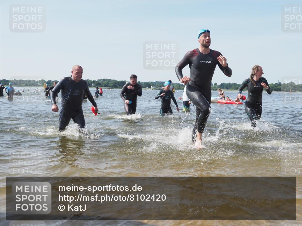 22.06.2025 - Viking Triathlon KatJ http://msf.ph/oto/8102420 22.06.2025 10:34:14 Schwimmen 46, 70, 294, 297, 429, 486, 527, 532, 618, 635 meine-sportfotos.de