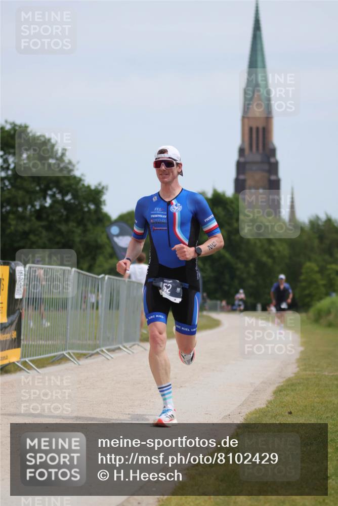 22.06.2025 - Viking Triathlon H.Heesch http://msf.ph/oto/8102429 22.06.2025 12:57:21 Laufen 52, 355 meine-sportfotos.de