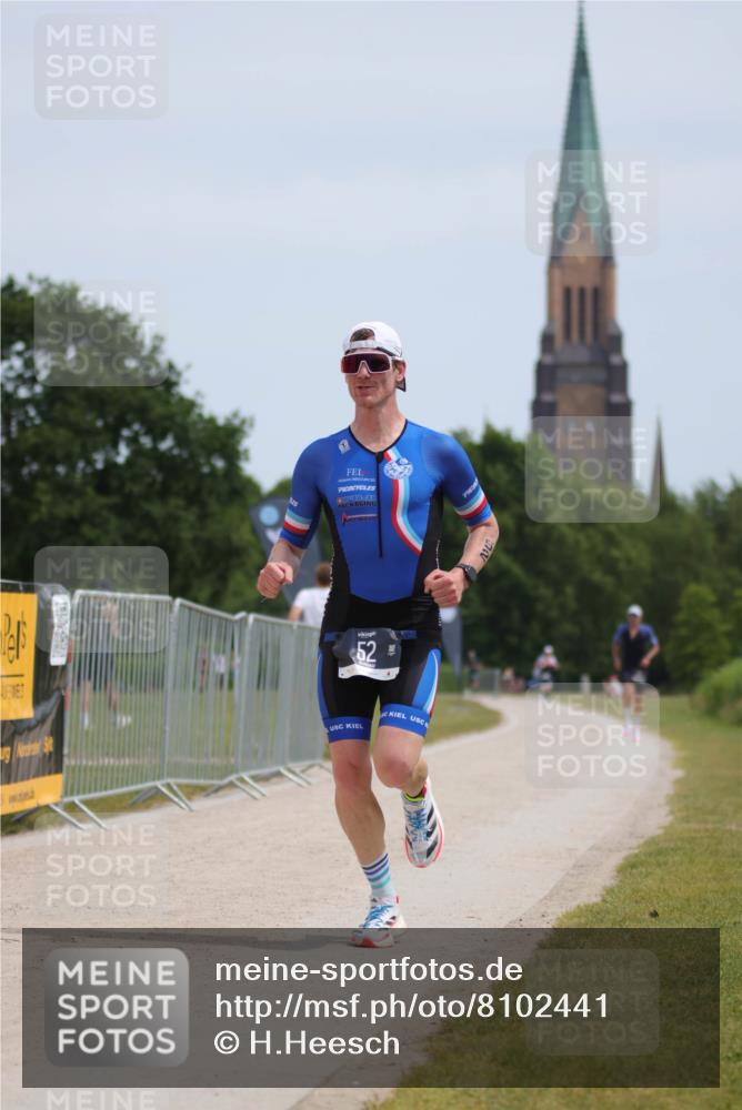 22.06.2025 - Viking Triathlon H.Heesch http://msf.ph/oto/8102441 22.06.2025 12:57:21 Laufen 52, 355 meine-sportfotos.de