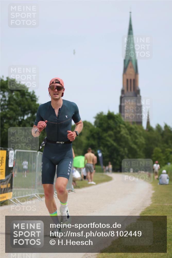 22.06.2025 - Viking Triathlon H.Heesch http://msf.ph/oto/8102449 22.06.2025 13:19:37 Laufen 185, 235 meine-sportfotos.de