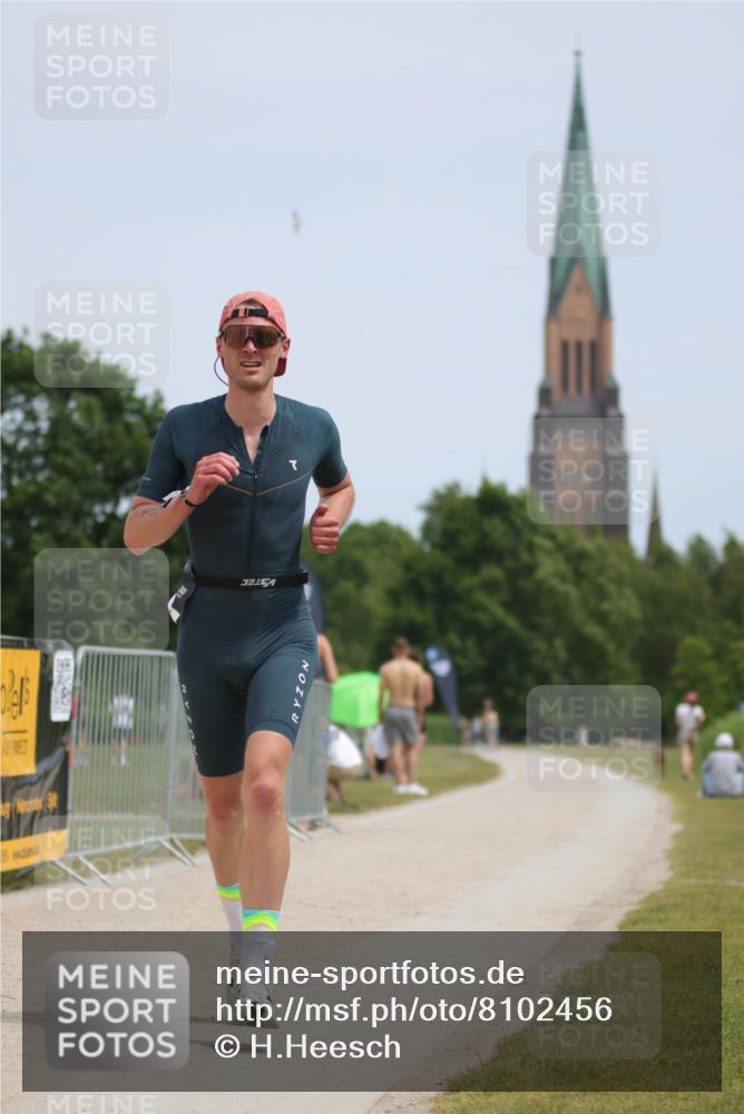 22.06.2025 - Viking Triathlon H.Heesch http://msf.ph/oto/8102456 22.06.2025 13:19:37 Laufen 185, 235 meine-sportfotos.de