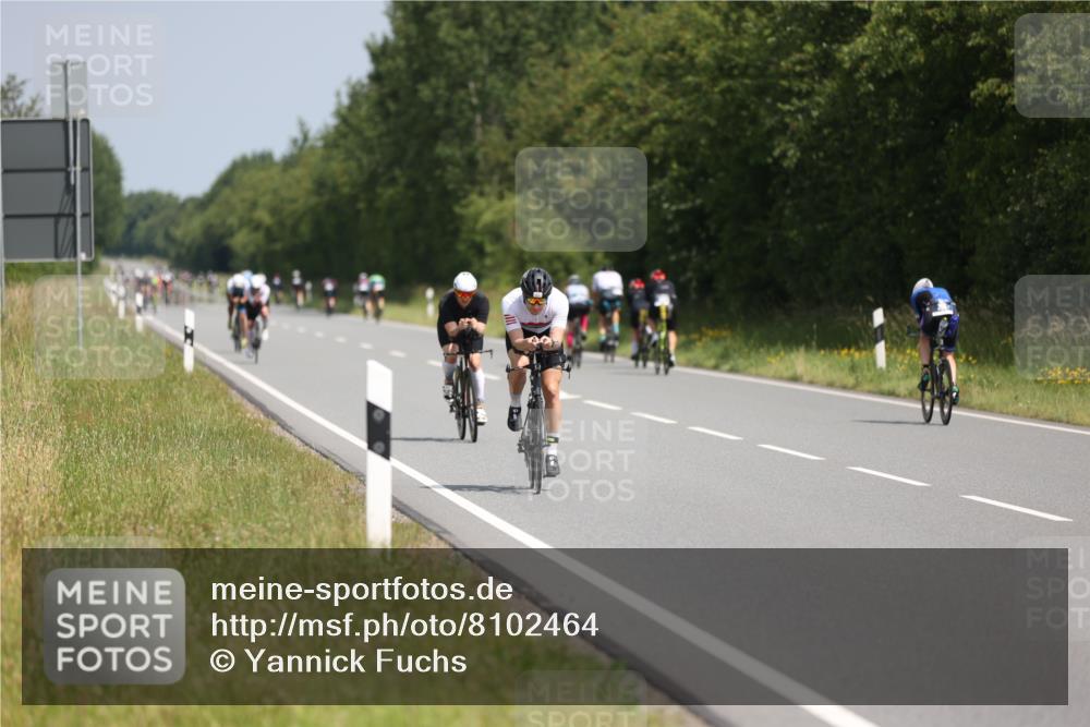 22.06.2025 - Viking Triathlon Yannick Fuchs http://msf.ph/oto/8102464 22.06.2025 12:05:30 Radfahren 102, 183, 232, 308, 609, 612 meine-sportfotos.de