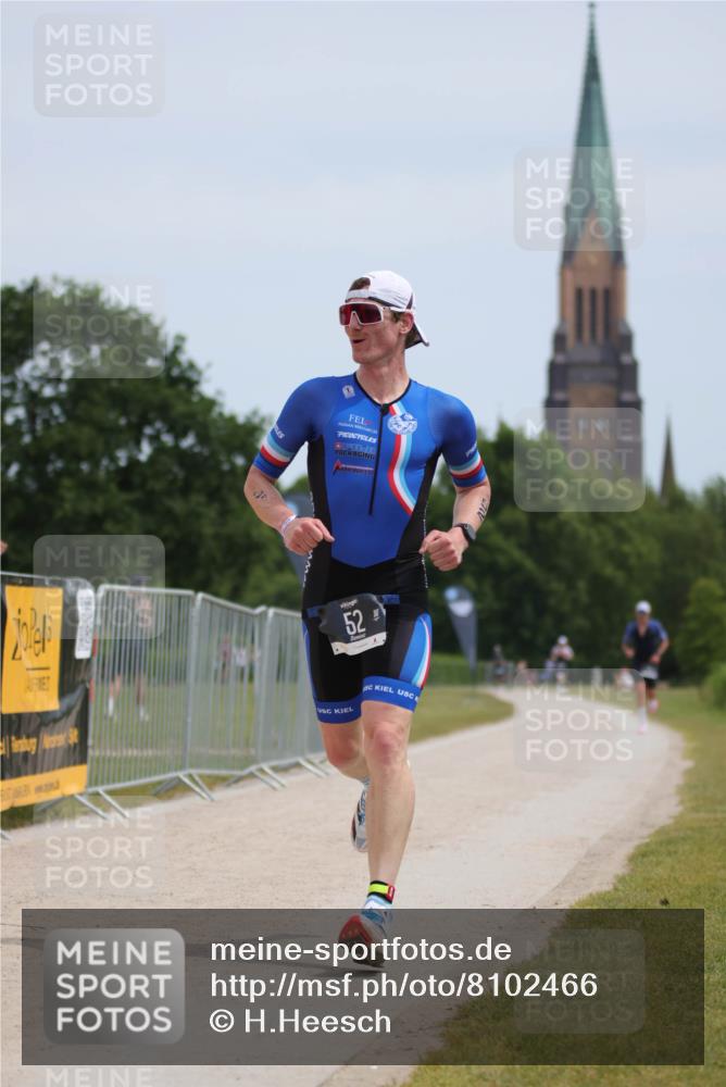 22.06.2025 - Viking Triathlon H.Heesch http://msf.ph/oto/8102466 22.06.2025 12:57:21 Laufen 52, 355 meine-sportfotos.de