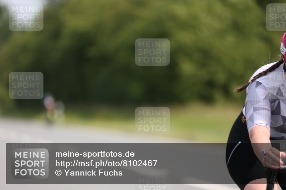 22.06.2025 - Viking Triathlon Yannick Fuchs http://msf.ph/oto/8102467 22.06.2025 11:26:27 Radfahren 61, 236, 659 meine-sportfotos.de