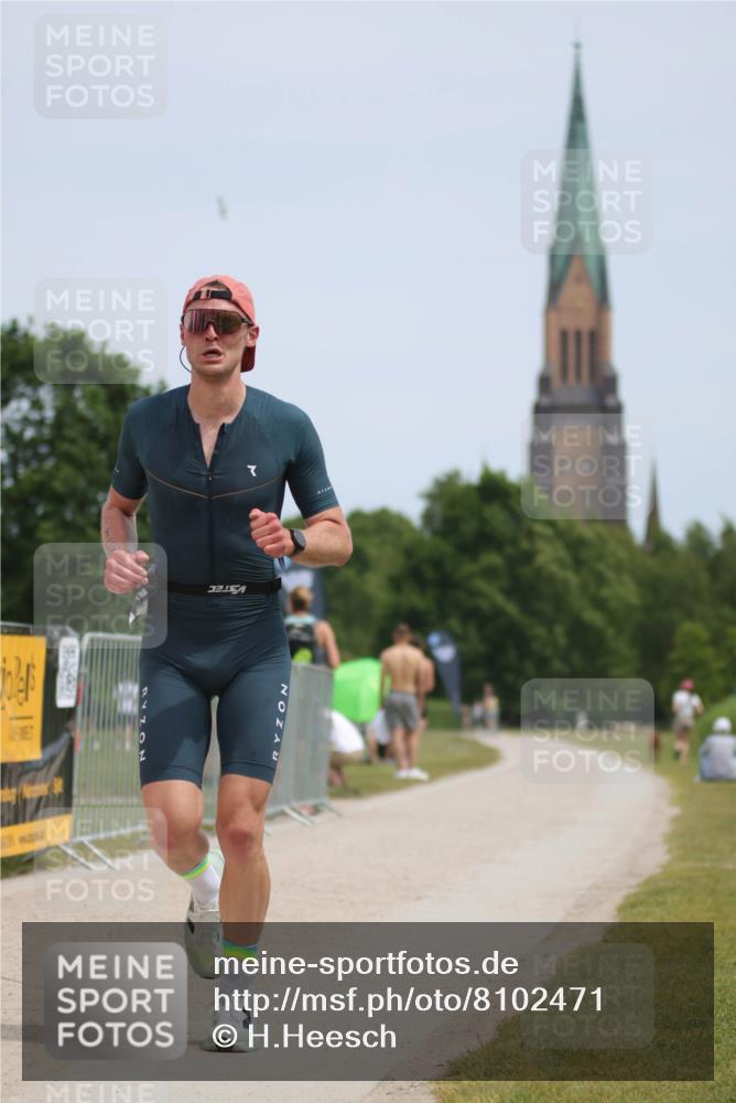22.06.2025 - Viking Triathlon H.Heesch http://msf.ph/oto/8102471 22.06.2025 13:19:37 Laufen 185, 235 meine-sportfotos.de