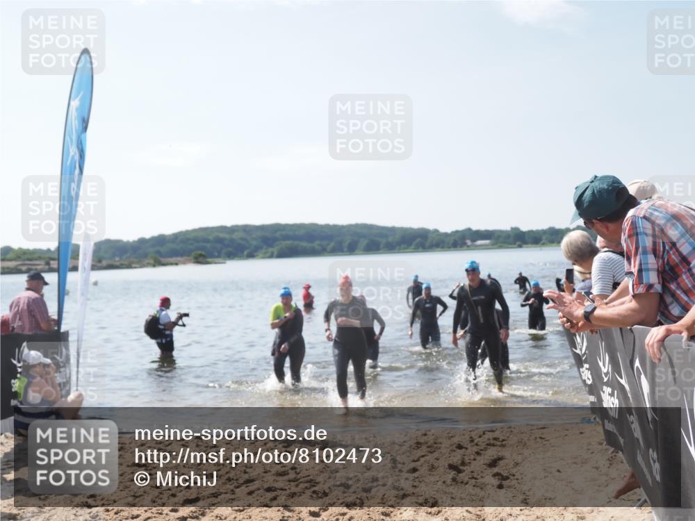 22.06.2025 - Viking Triathlon MichiJ http://msf.ph/oto/8102473 22.06.2025 10:46:03 Schwimmen 144, 217, 342, 372, 468, 525, 615, 621, 633, 647 meine-sportfotos.de