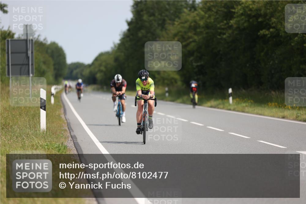 22.06.2025 - Viking Triathlon Yannick Fuchs http://msf.ph/oto/8102477 22.06.2025 11:26:28 Radfahren 61, 236, 659 meine-sportfotos.de