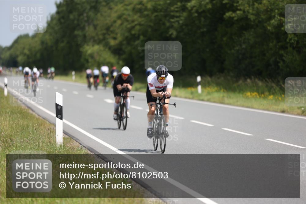 22.06.2025 - Viking Triathlon Yannick Fuchs http://msf.ph/oto/8102503 22.06.2025 12:05:32 Radfahren 47, 102, 158, 183, 232, 609, 612, 652 meine-sportfotos.de
