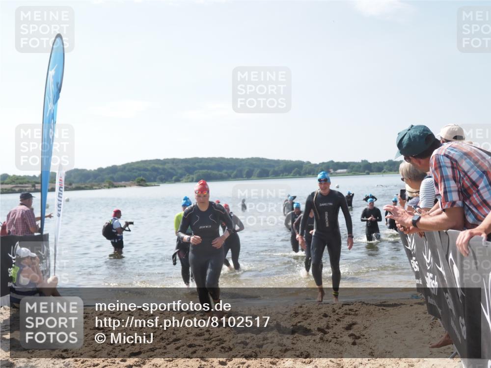 22.06.2025 - Viking Triathlon MichiJ http://msf.ph/oto/8102517 22.06.2025 10:46:05 Schwimmen 121, 144, 217, 342, 372, 468, 525, 615, 621, 633, 647 meine-sportfotos.de