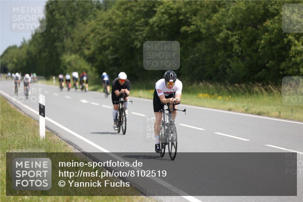 22.06.2025 - Viking Triathlon Yannick Fuchs http://msf.ph/oto/8102519 22.06.2025 12:05:32 Radfahren 47, 102, 158, 183, 232, 609, 612, 652 meine-sportfotos.de
