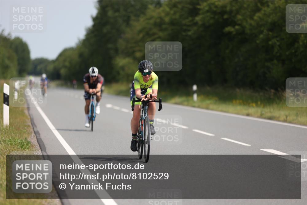 22.06.2025 - Viking Triathlon Yannick Fuchs http://msf.ph/oto/8102529 22.06.2025 11:26:29 Radfahren 61, 236, 659 meine-sportfotos.de