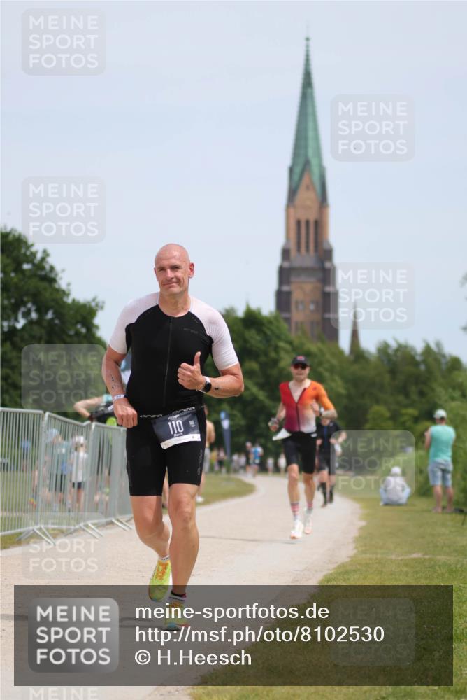 22.06.2025 - Viking Triathlon H.Heesch http://msf.ph/oto/8102530 22.06.2025 13:20:21 Laufen 33, 110 meine-sportfotos.de
