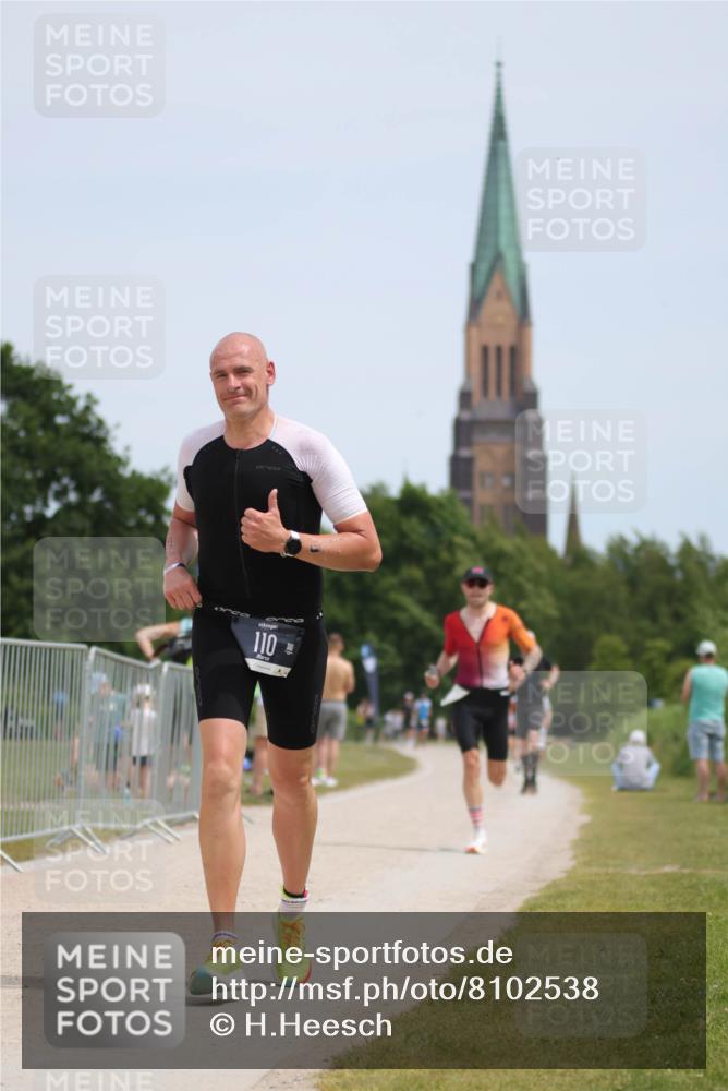 22.06.2025 - Viking Triathlon H.Heesch http://msf.ph/oto/8102538 22.06.2025 13:20:21 Laufen 33, 110 meine-sportfotos.de