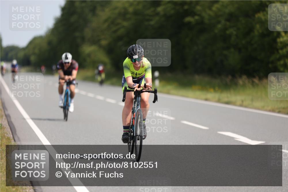 22.06.2025 - Viking Triathlon Yannick Fuchs http://msf.ph/oto/8102551 22.06.2025 11:26:30 Radfahren 61, 236, 659 meine-sportfotos.de