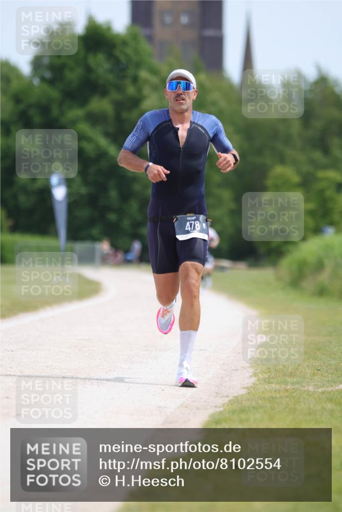 22.06.2025 - Viking Triathlon H.Heesch http://msf.ph/oto/8102554 22.06.2025 12:57:30 Laufen 478 meine-sportfotos.de