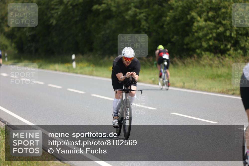 22.06.2025 - Viking Triathlon Yannick Fuchs http://msf.ph/oto/8102569 22.06.2025 12:05:34 Radfahren 47, 102, 145, 158, 183, 232, 368, 485, 609, 652 meine-sportfotos.de