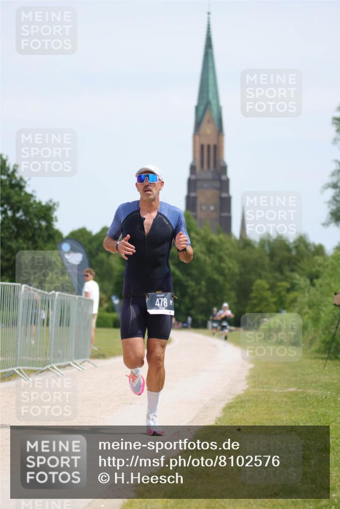 22.06.2025 - Viking Triathlon H.Heesch http://msf.ph/oto/8102576 22.06.2025 12:57:32 Laufen 478 meine-sportfotos.de