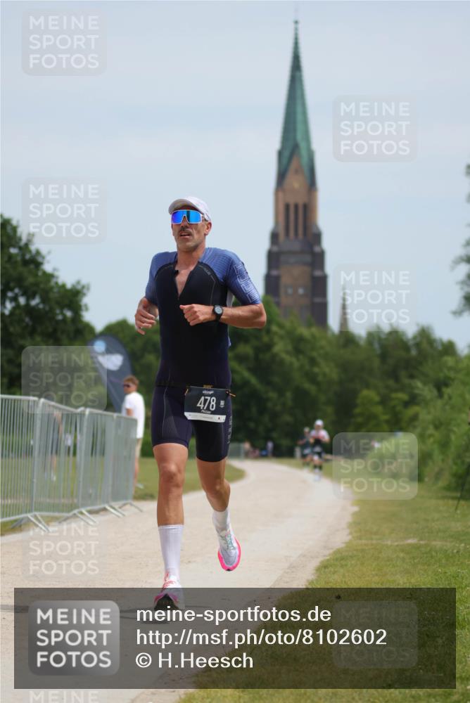 22.06.2025 - Viking Triathlon H.Heesch http://msf.ph/oto/8102602 22.06.2025 12:57:32 Laufen 478 meine-sportfotos.de