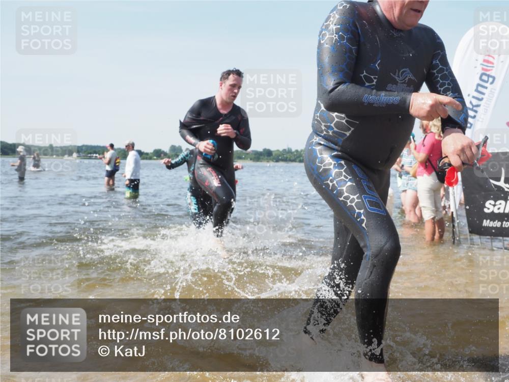 22.06.2025 - Viking Triathlon KatJ http://msf.ph/oto/8102612 22.06.2025 10:34:18 Schwimmen 46, 70, 294, 297, 306, 430, 486, 520, 527, 618, 635 meine-sportfotos.de