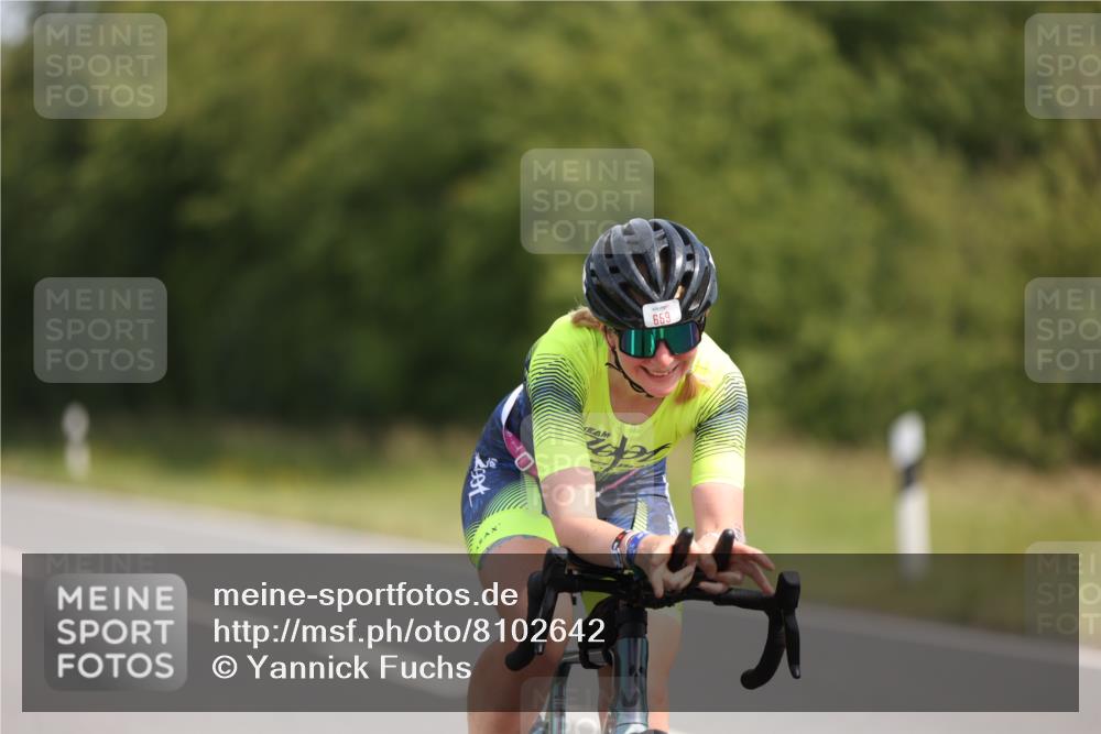 22.06.2025 - Viking Triathlon Yannick Fuchs http://msf.ph/oto/8102642 22.06.2025 11:26:31 Radfahren 61, 236, 393, 488, 659 meine-sportfotos.de