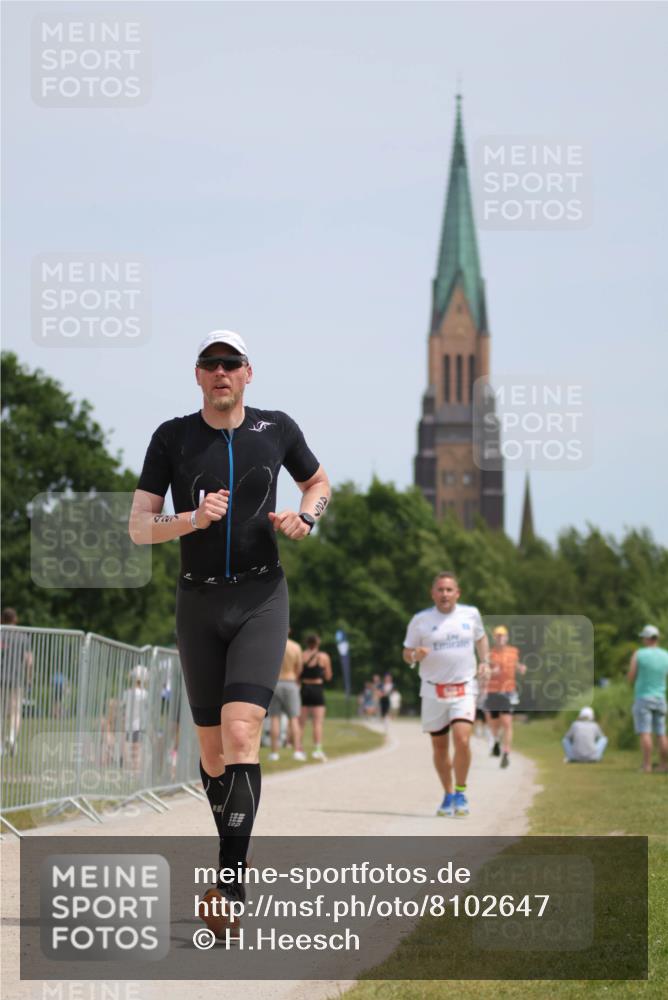 22.06.2025 - Viking Triathlon H.Heesch http://msf.ph/oto/8102647 22.06.2025 13:20:31 Laufen 427, 638 meine-sportfotos.de
