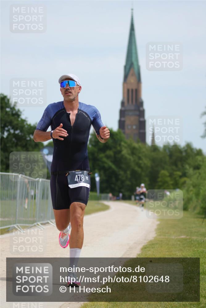 22.06.2025 - Viking Triathlon H.Heesch http://msf.ph/oto/8102648 22.06.2025 12:57:32 Laufen 478 meine-sportfotos.de