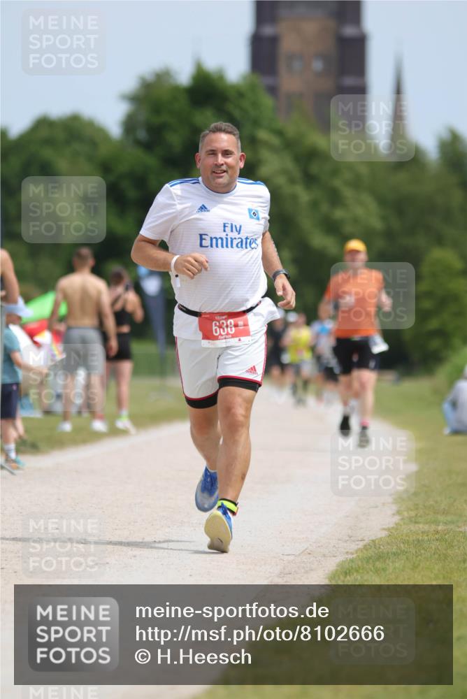 22.06.2025 - Viking Triathlon H.Heesch http://msf.ph/oto/8102666 22.06.2025 13:20:33 Laufen 427, 638 meine-sportfotos.de
