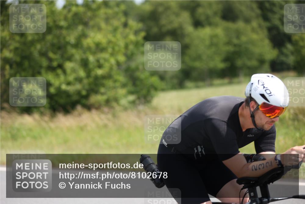 22.06.2025 - Viking Triathlon Yannick Fuchs http://msf.ph/oto/8102678 22.06.2025 12:05:36 Radfahren 47, 102, 145, 158, 176, 183, 232, 368, 485, 609, 652 meine-sportfotos.de