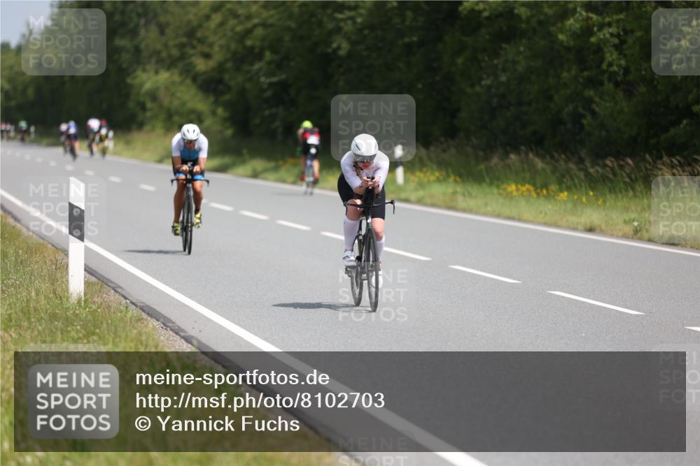 22.06.2025 - Viking Triathlon Yannick Fuchs http://msf.ph/oto/8102703 22.06.2025 12:05:38 Radfahren 47, 102, 145, 158, 176, 183, 232, 368, 485, 543, 609, 652 meine-sportfotos.de