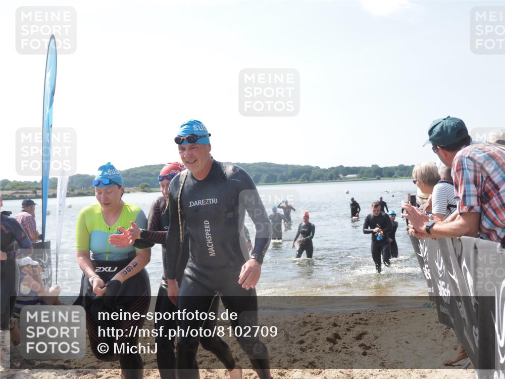 22.06.2025 - Viking Triathlon MichiJ http://msf.ph/oto/8102709 22.06.2025 10:46:09 Schwimmen 121, 144, 213, 217, 342, 468, 525, 615, 621, 647 meine-sportfotos.de