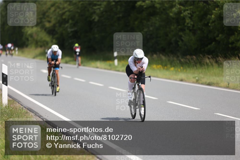 22.06.2025 - Viking Triathlon Yannick Fuchs http://msf.ph/oto/8102720 22.06.2025 12:05:38 Radfahren 47, 102, 145, 158, 176, 183, 232, 368, 485, 543, 609, 652 meine-sportfotos.de