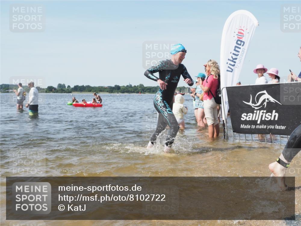 22.06.2025 - Viking Triathlon KatJ http://msf.ph/oto/8102722 22.06.2025 10:34:20 Schwimmen 46, 294, 297, 306, 366, 430, 486, 520, 527, 618 meine-sportfotos.de