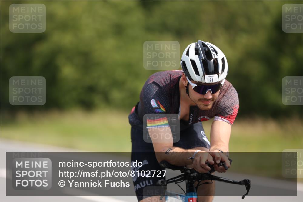 22.06.2025 - Viking Triathlon Yannick Fuchs http://msf.ph/oto/8102727 22.06.2025 11:26:33 Radfahren 61, 393, 488, 659 meine-sportfotos.de