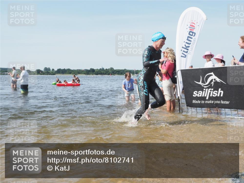 22.06.2025 - Viking Triathlon KatJ http://msf.ph/oto/8102741 22.06.2025 10:34:20 Schwimmen 46, 294, 297, 306, 366, 430, 486, 520, 527, 618 meine-sportfotos.de