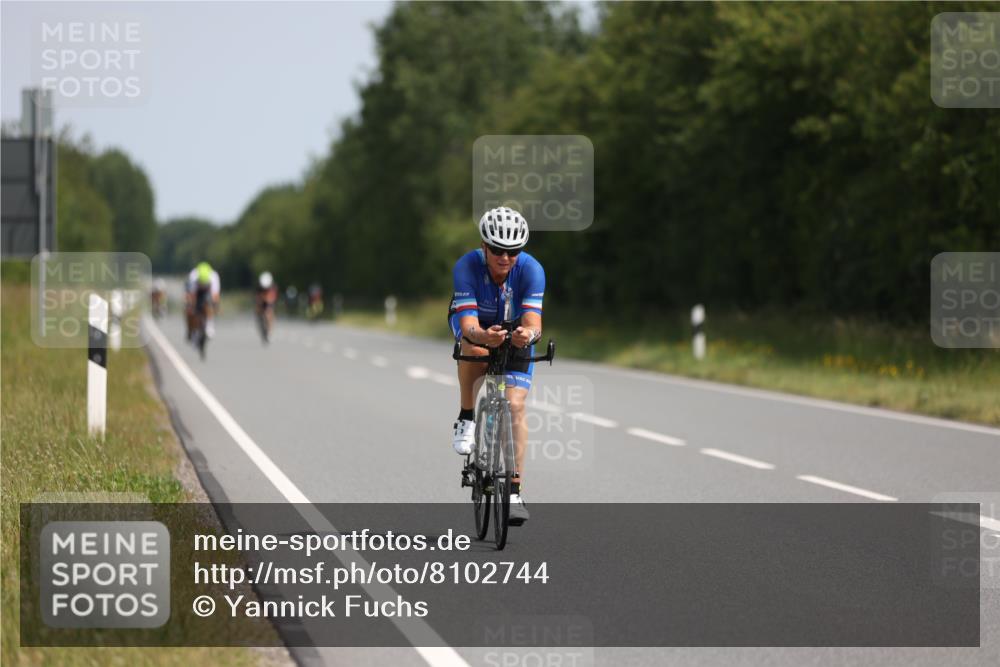 22.06.2025 - Viking Triathlon Yannick Fuchs http://msf.ph/oto/8102744 22.06.2025 11:26:40 Radfahren 59, 357, 393, 415, 488 meine-sportfotos.de