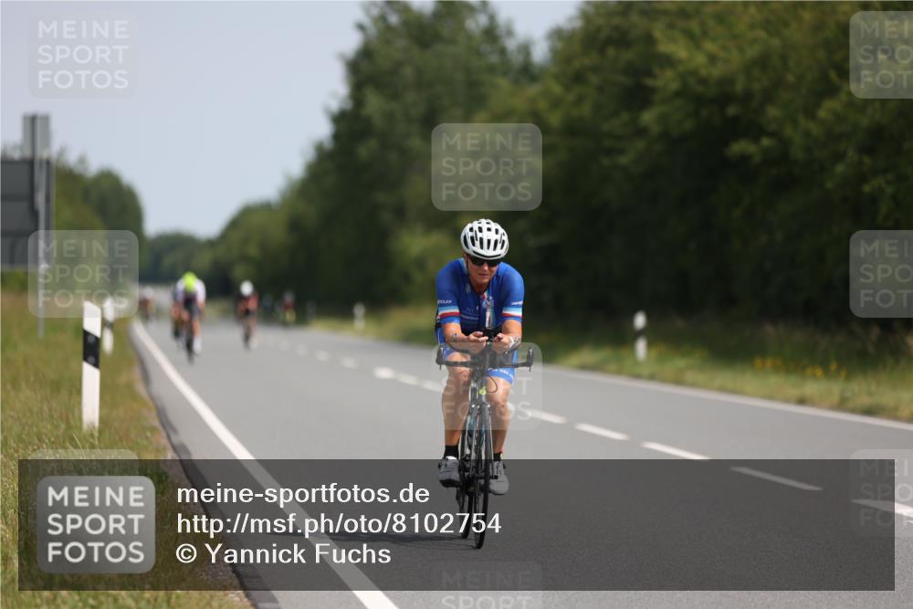 22.06.2025 - Viking Triathlon Yannick Fuchs http://msf.ph/oto/8102754 22.06.2025 11:26:40 Radfahren 59, 357, 393, 415, 488 meine-sportfotos.de