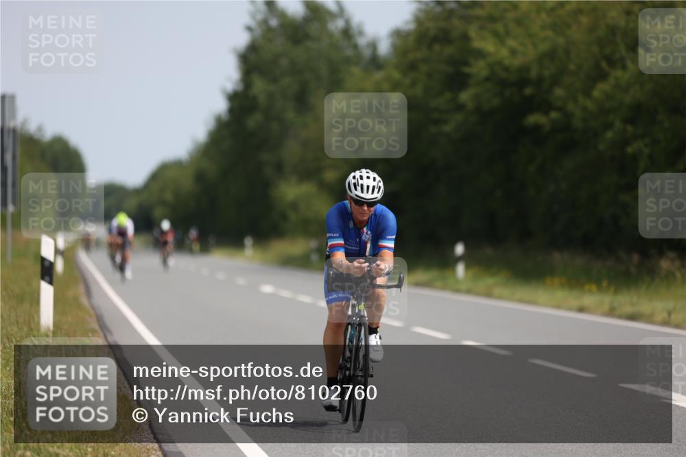 22.06.2025 - Viking Triathlon Yannick Fuchs http://msf.ph/oto/8102760 22.06.2025 11:26:40 Radfahren 59, 357, 393, 415, 488 meine-sportfotos.de