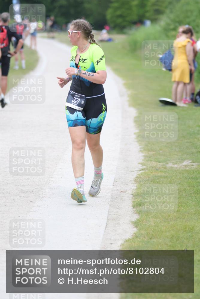 22.06.2025 - Viking Triathlon H.Heesch http://msf.ph/oto/8102804 22.06.2025 15:48:25 Laufen 321 meine-sportfotos.de