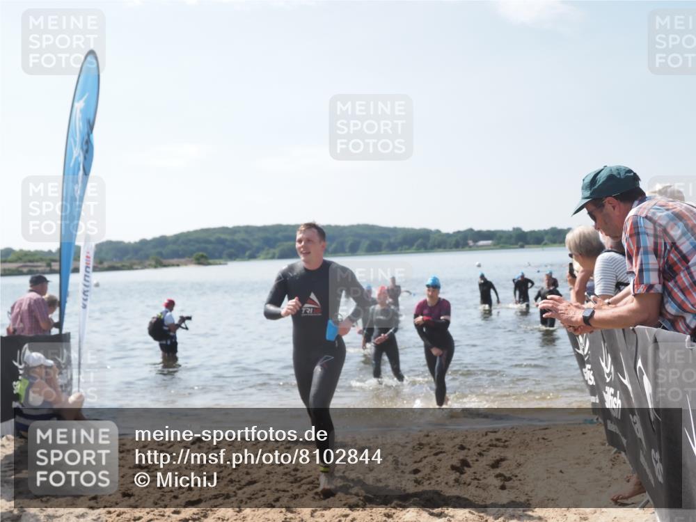 22.06.2025 - Viking Triathlon MichiJ http://msf.ph/oto/8102844 22.06.2025 10:46:13 Schwimmen 121, 144, 213, 217, 225, 342, 406, 525, 647 meine-sportfotos.de