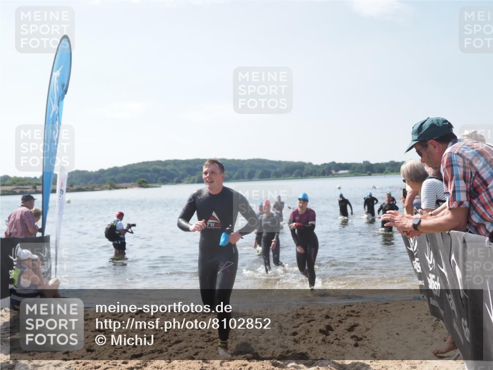 22.06.2025 - Viking Triathlon MichiJ http://msf.ph/oto/8102852 22.06.2025 10:46:13 Schwimmen 121, 144, 213, 217, 225, 342, 406, 525, 647 meine-sportfotos.de