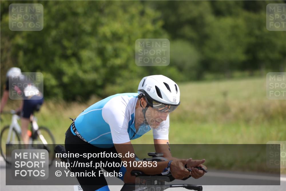 22.06.2025 - Viking Triathlon Yannick Fuchs http://msf.ph/oto/8102853 22.06.2025 12:05:42 Radfahren 47, 102, 145, 158, 176, 368, 425, 485, 543, 637, 652 meine-sportfotos.de