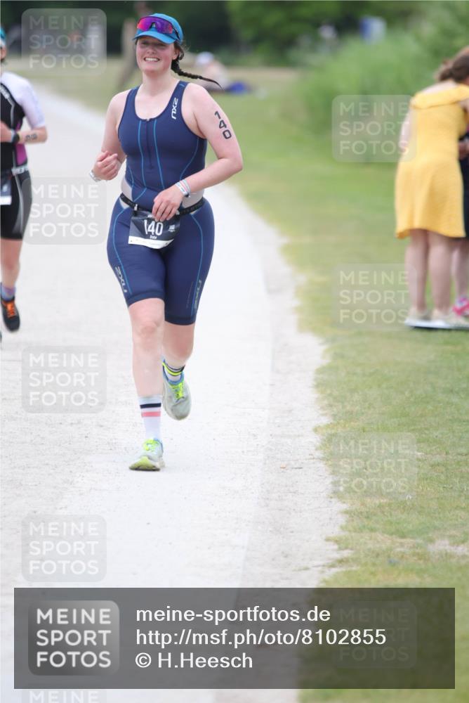 22.06.2025 - Viking Triathlon H.Heesch http://msf.ph/oto/8102855 22.06.2025 15:49:02 Laufen 86, 140 meine-sportfotos.de