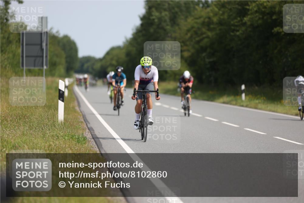 22.06.2025 - Viking Triathlon Yannick Fuchs http://msf.ph/oto/8102860 22.06.2025 11:26:46 Radfahren 59, 163, 176, 357, 386, 415, 485 meine-sportfotos.de